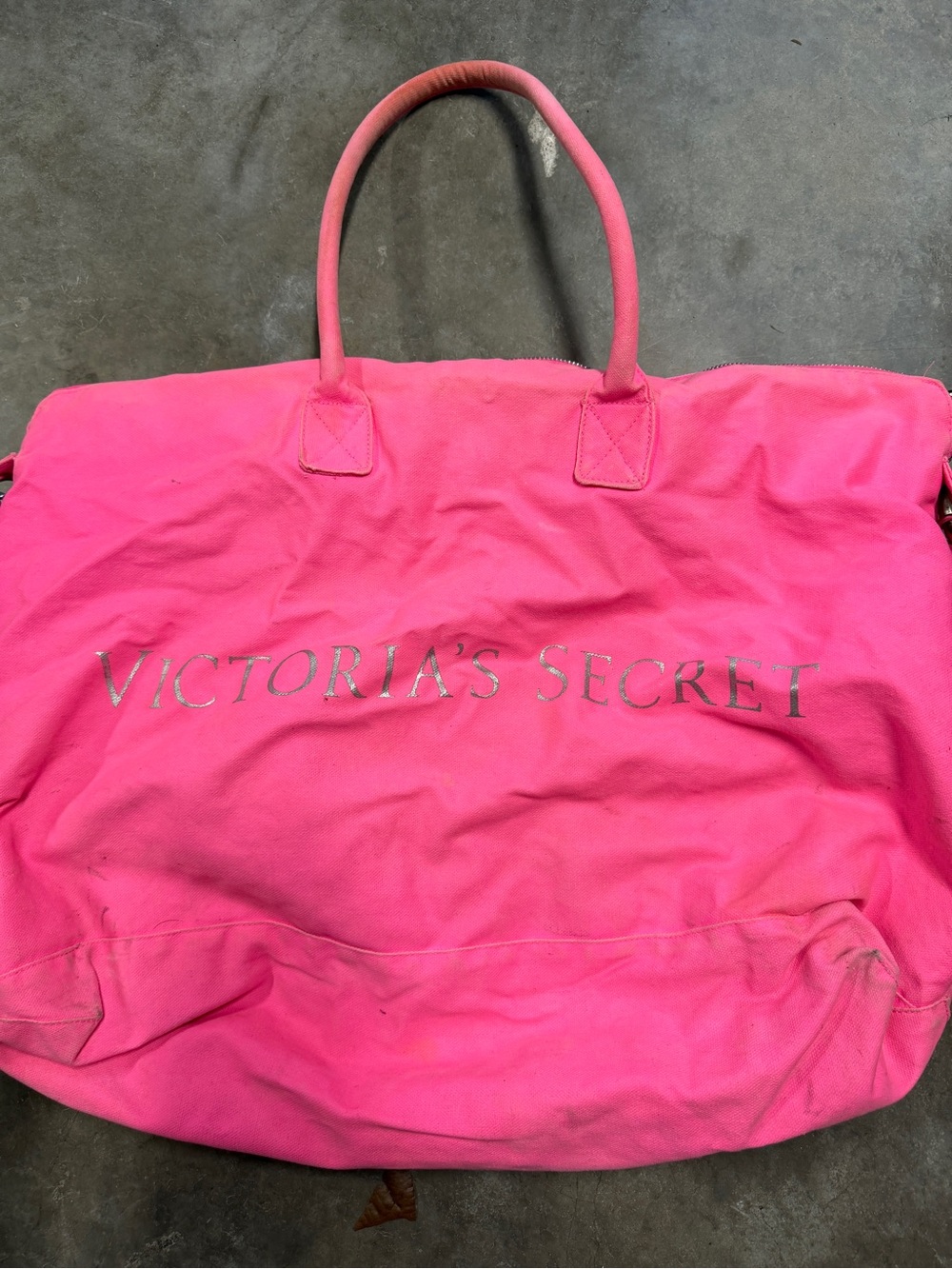 Victoria's Secret Hot Pink Logo Tote - Picture 2 of 2